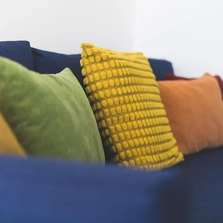 10 - Relax And Surf In Apartment