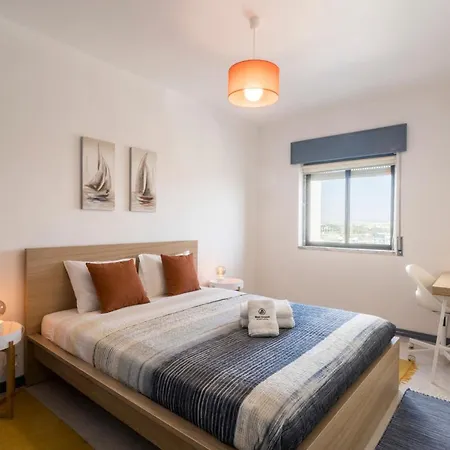 Apartment 10 - Relax And Surf In Peniche